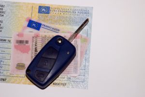 Jak wymienić zagraniczne prawo jazdy na polskie?